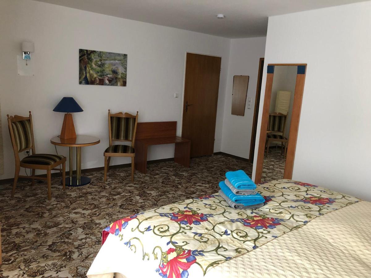 Ohana Bed And Breakfast Zorge Exterior foto